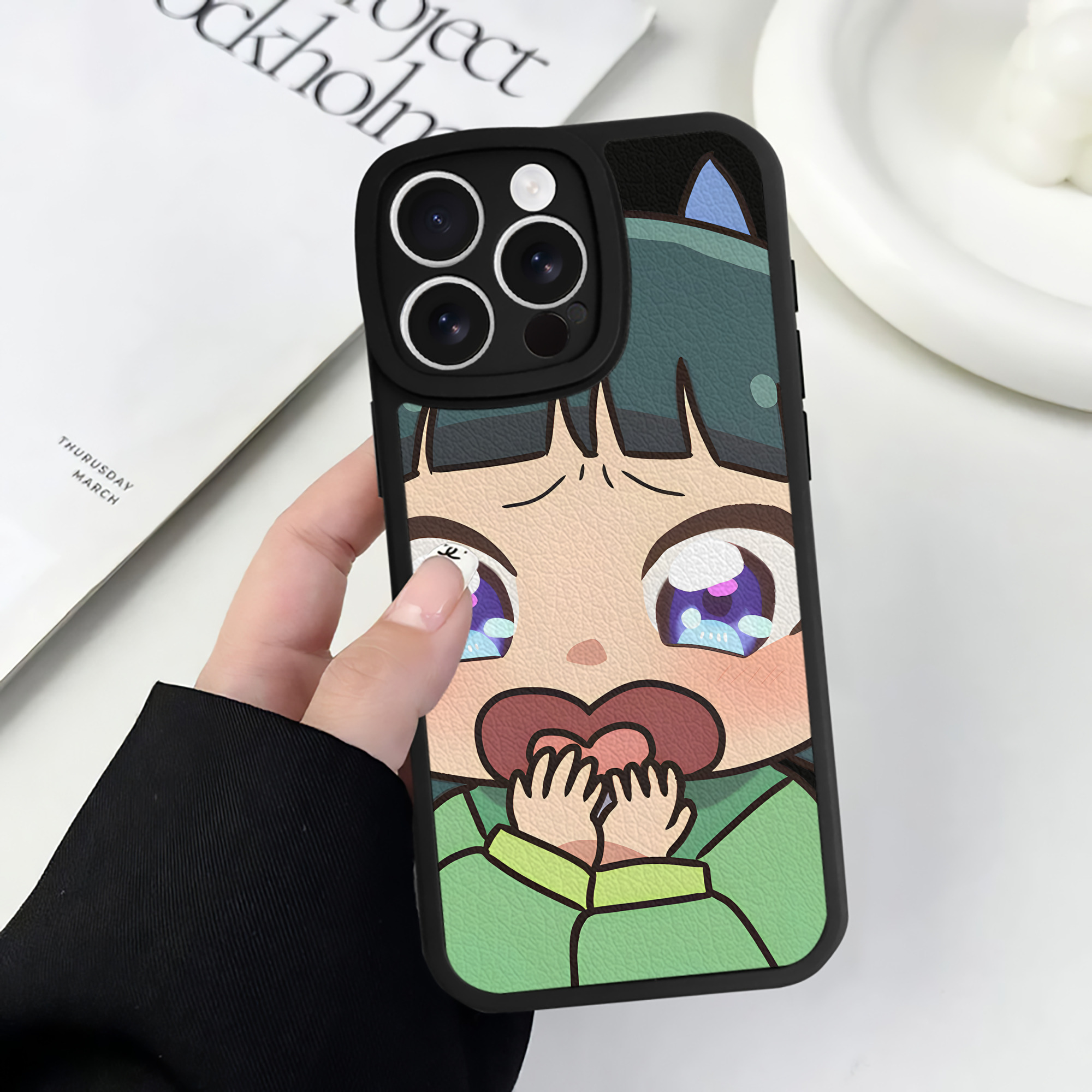 （画像用） 薬屋のひとりごと The Apothecary Diaries 【iPhone 16シリーズ対応】シリコンスマホケース（レザー調） 材質：シリコン